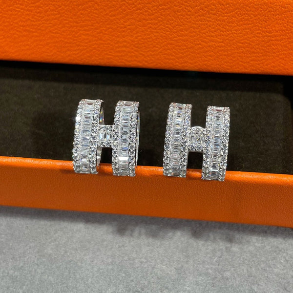 <MAGIC>H STUD EARRINGS WITH SILVER DIAMONDS