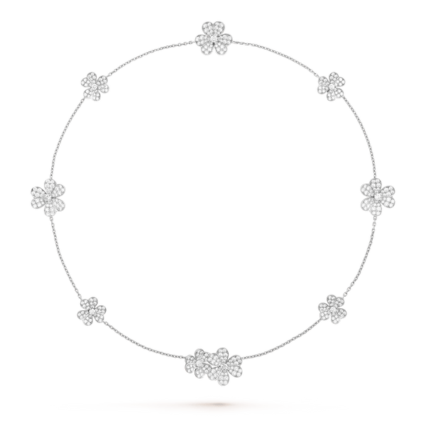 ˇMagic JewelryˇFRIVOLE SILVER 9 FLOWERS NECKLACE